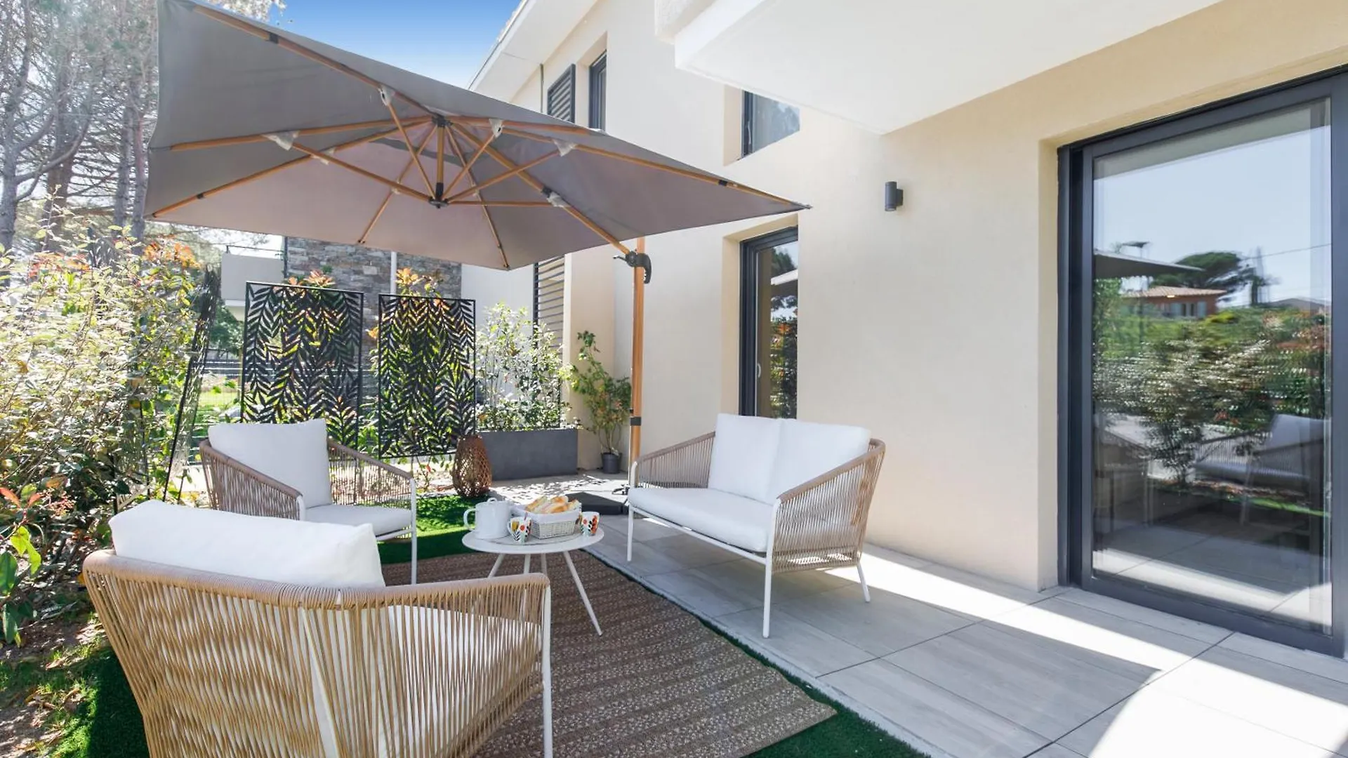 Le Clos D'Alice Yourhosthelper Apartment Sainte-Maxime France
